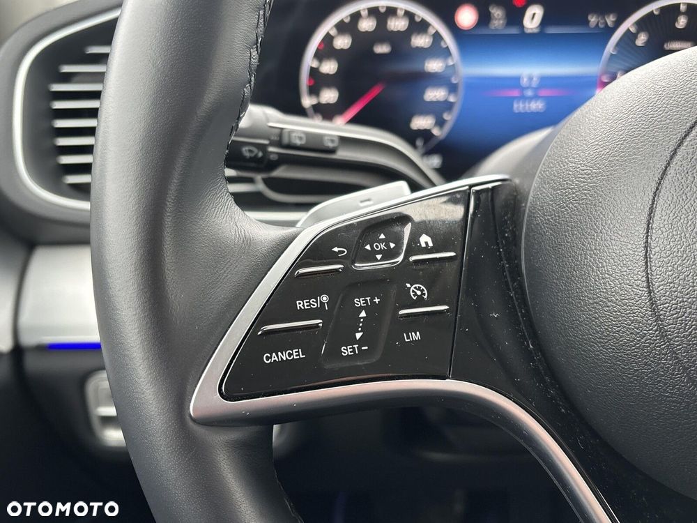 Mercedes-Benz GLE - 26