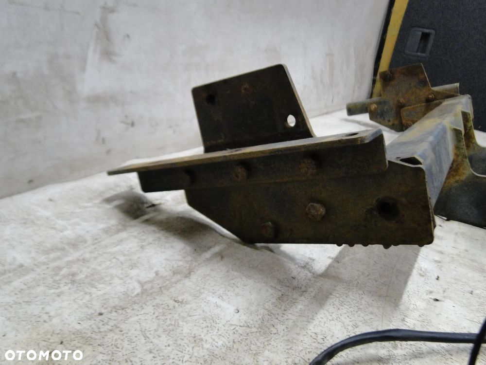 MITSUBISHI PAJERO IV 4 3D HAK HOLOWNICZY ORYGINALNY EUROPA - 3
