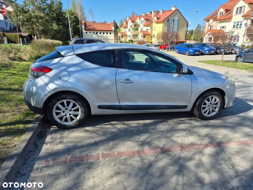 Renault Megane - 2