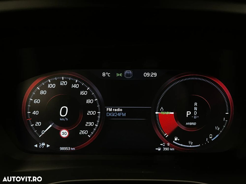 Volvo XC 40 Recharge T5 Twin Engine AT7 Inscription - 24