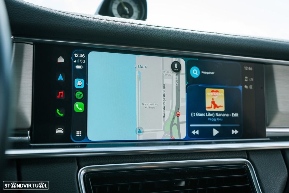 Porsche Panamera 4 E-Hybrid Executive - 24