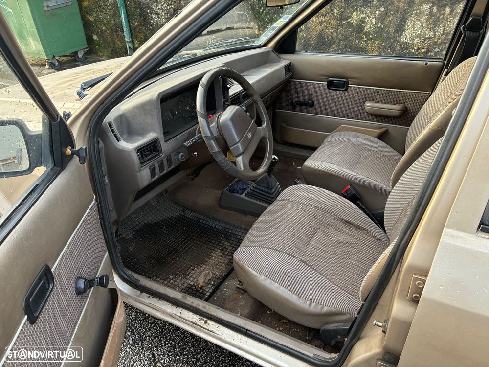 Ford Escort 1.1 Fashion - 6