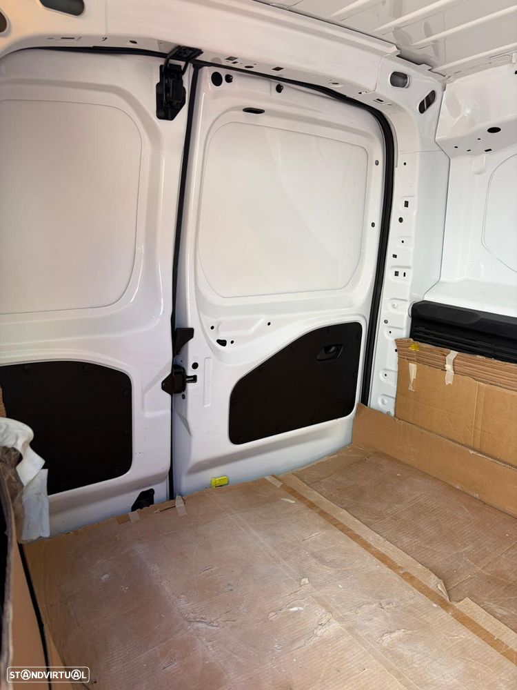 Citroën Berlingo - 32