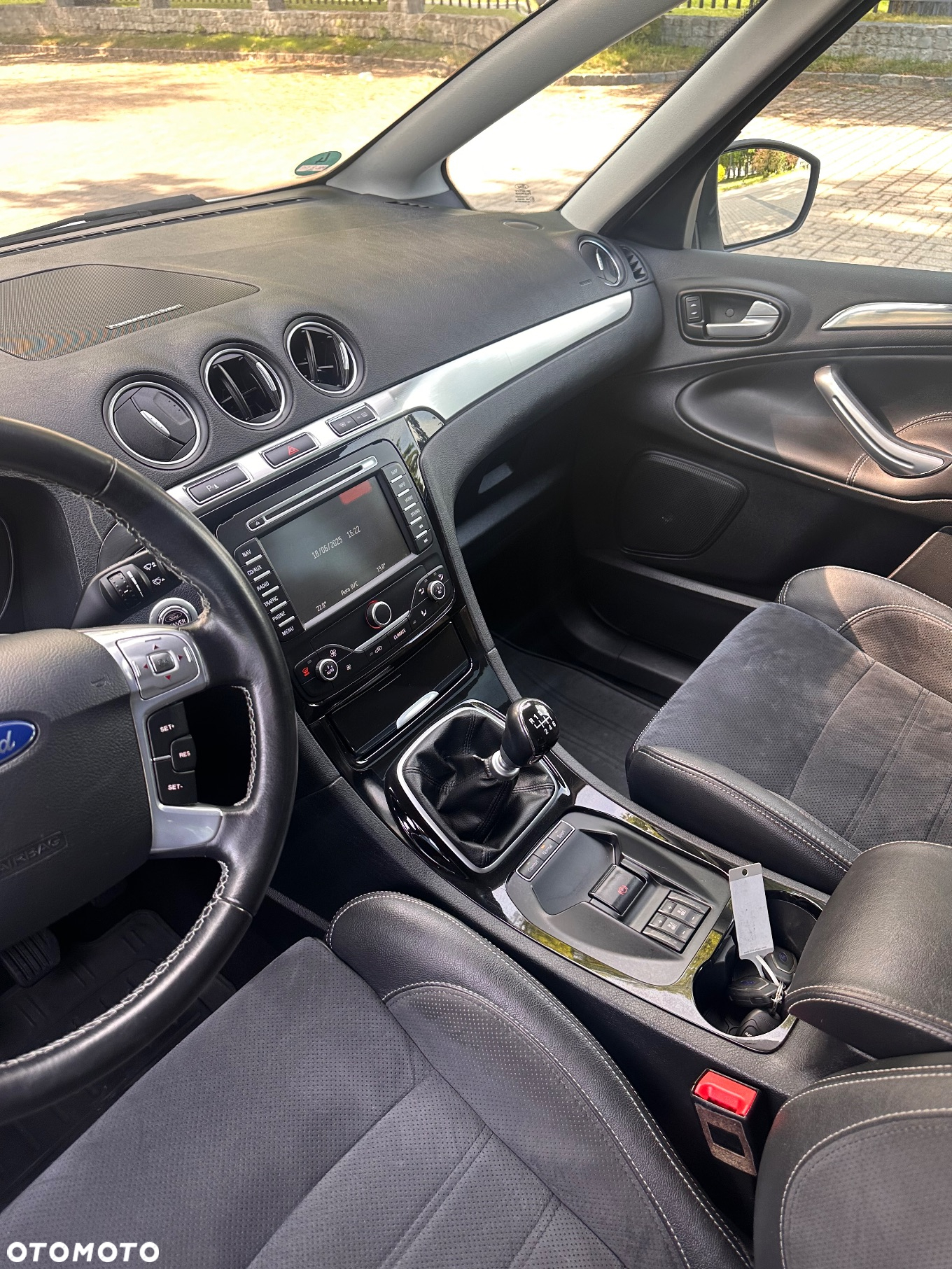 Ford S-Max 2.0 TDCi DPF Titanium - 34