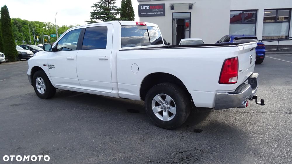 Dodge RAM - 8