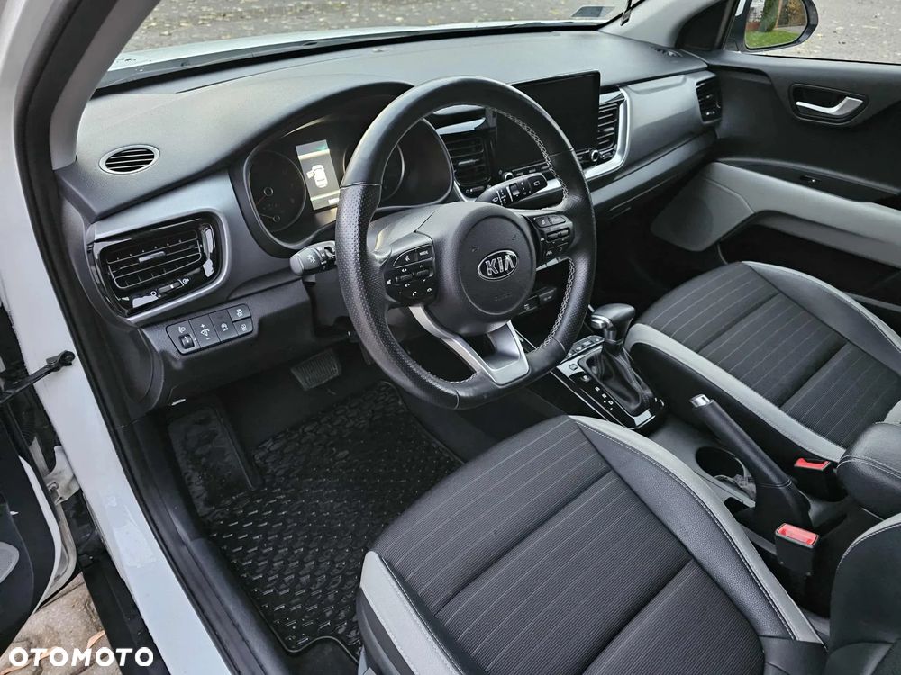 Kia Stonic 1.0 T-GDI L - 10