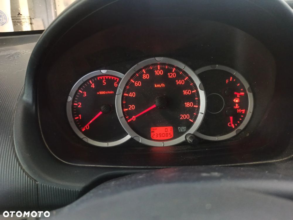 Mitsubishi L200 Pick Up 4x4 DPF Double Cab - 12