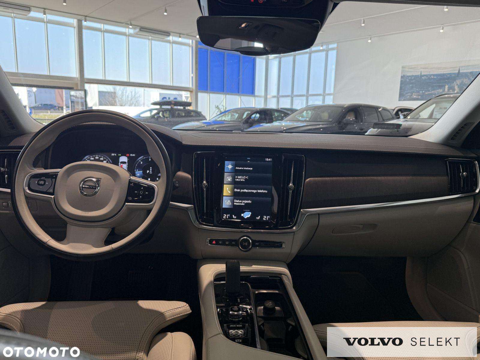 Volvo V90 Cross Country - 15
