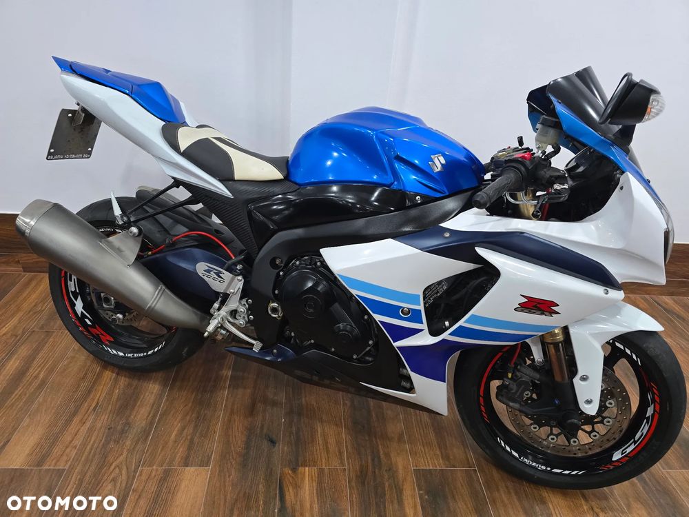 Suzuki GSX-R - 3