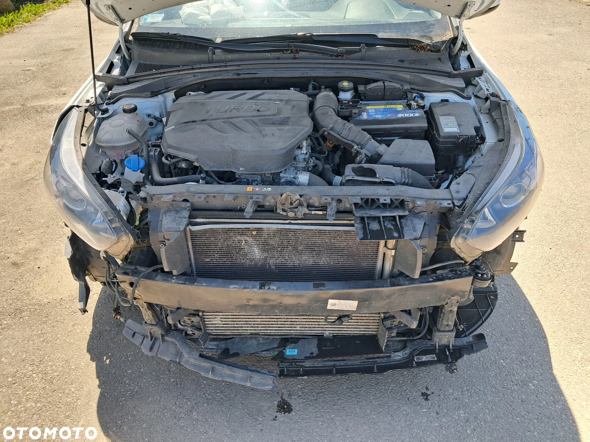 Kia Ceed - 11