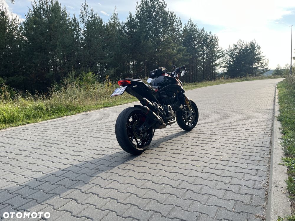 Ducati Monster - 5
