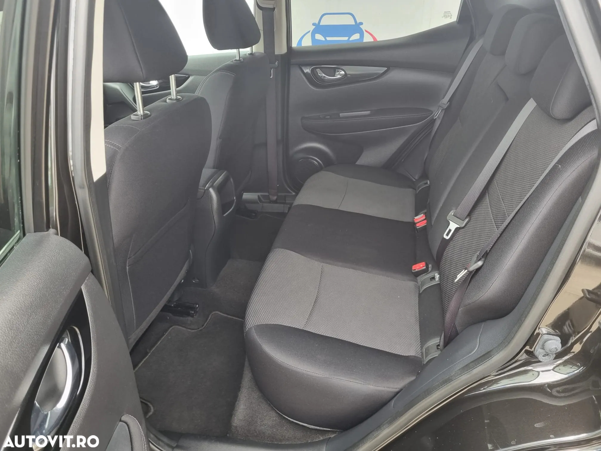 Nissan Qashqai 1.5 DCI N-Connecta - 11