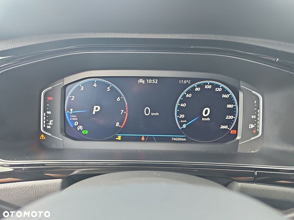 Volkswagen T-Roc 1.5 TSI R-Line DSG - 9