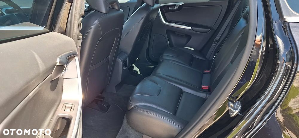 Volvo XC 60 - 13
