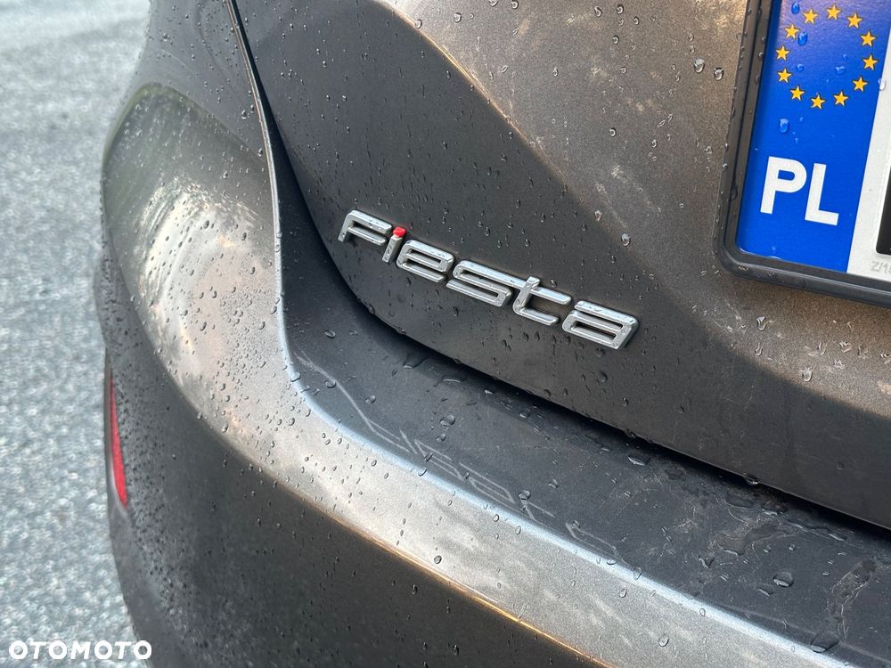Ford Fiesta 1.0 EcoBoost S&S TITANIUM - 16