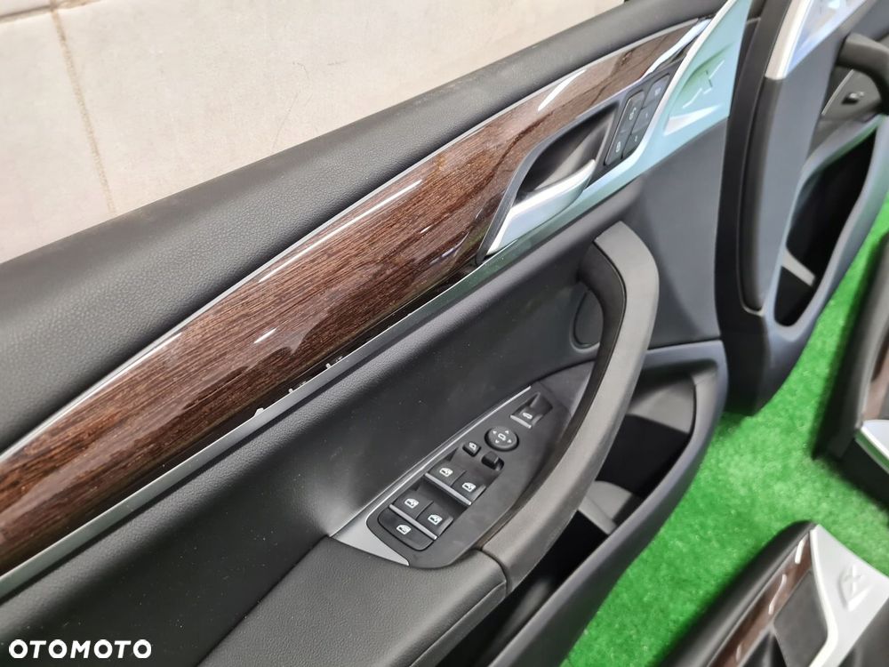 BMW X3 G01 LCI ŚRODEK TAPICERKA FOTELE TUNEL KANAPA BOCZKI SKÓRA - 12