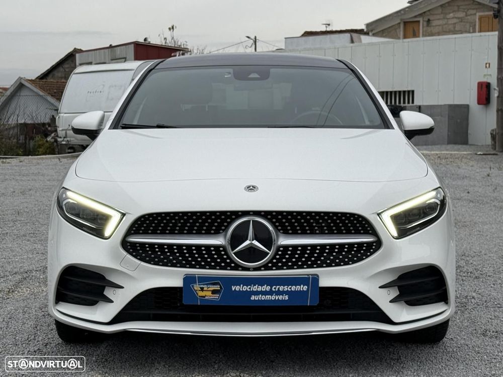 Mercedes-Benz A 250 Limousine e AMG Line - 2