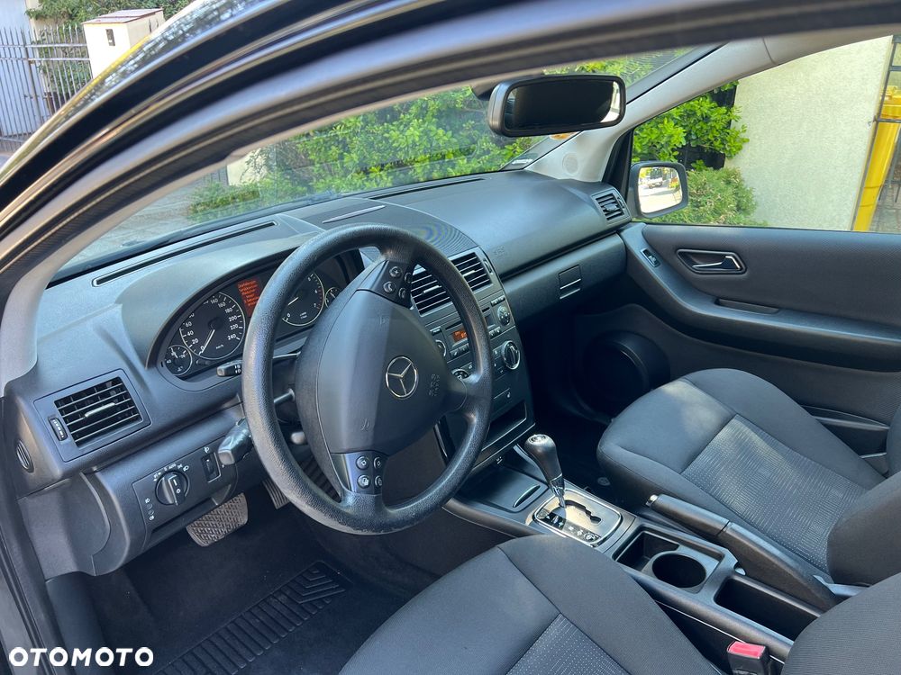 Mercedes-Benz Klasa A 150 Autotronic Avantgarde - 18