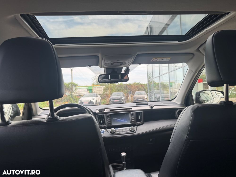 Toyota RAV4 - 21