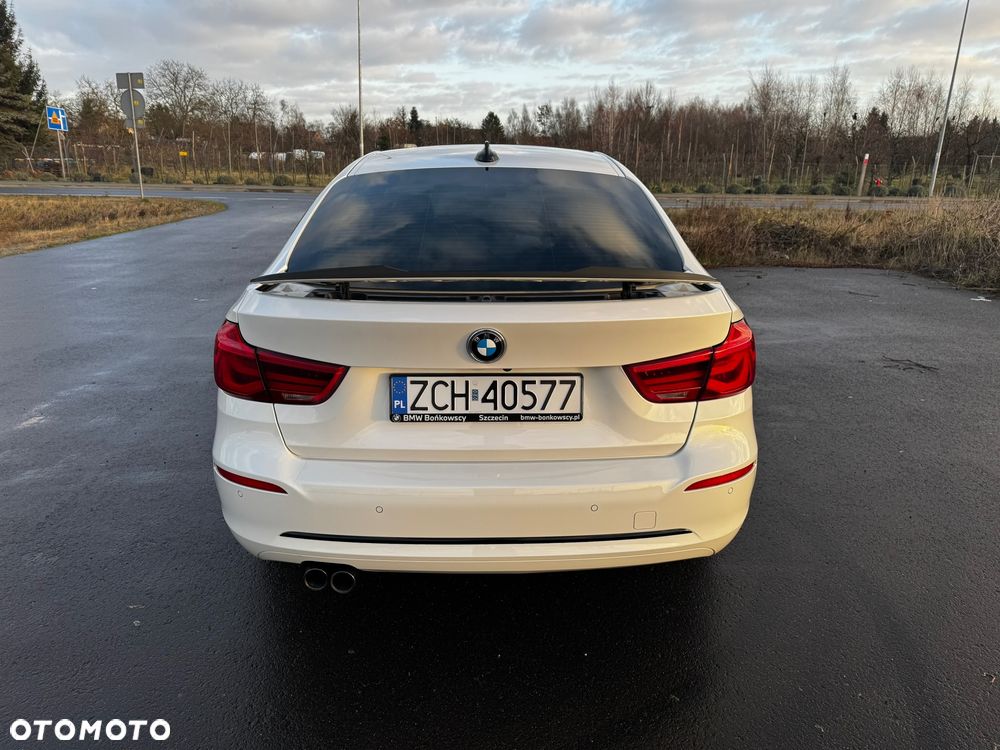 BMW 3GT 320d Sport-Aut Sport Line - 16