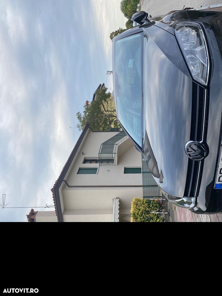 Volkswagen Golf 2.0 TDI DSG Comfortline - 4