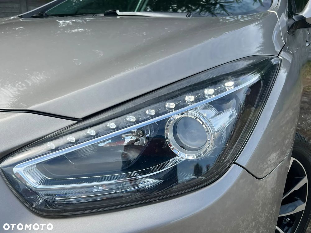 Hyundai i40 Kombi 1.7 CRDi Style - 13