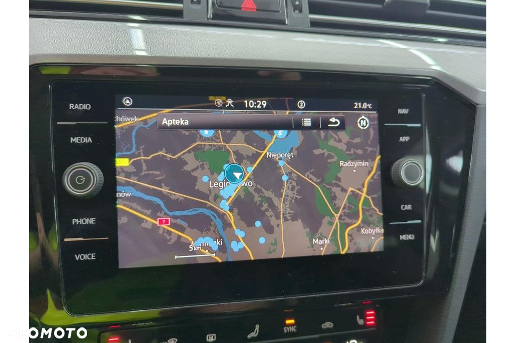 Volkswagen Passat - 7