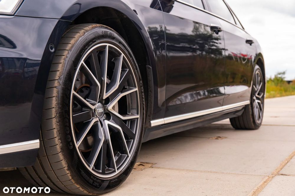 Audi A8 - 26