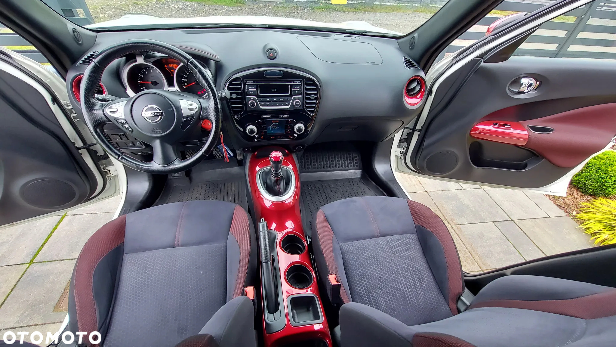 Nissan Juke 1.2 DIG-T Acenta EU6 - 9