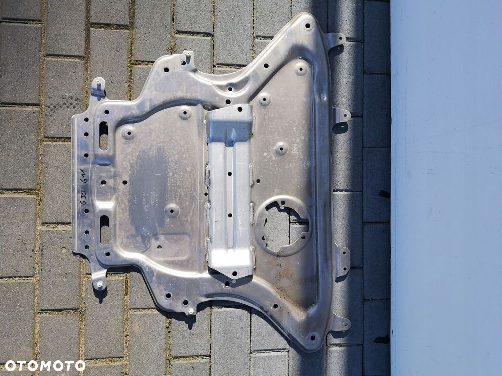 Osłona silnika Bmw G30 G11 X drive - 2
