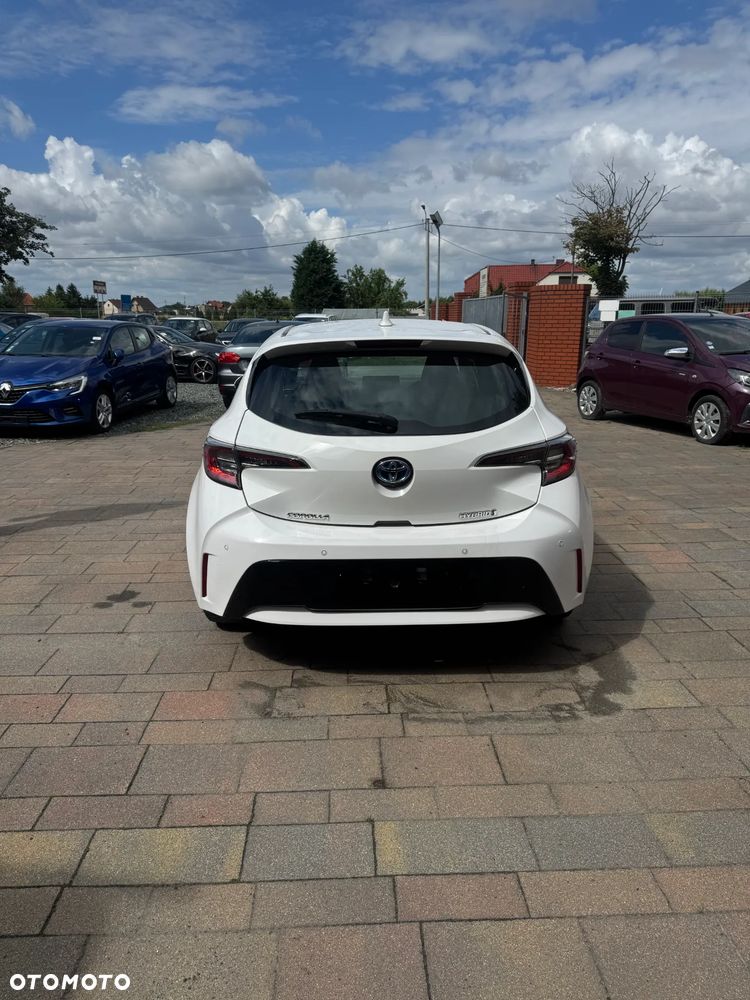 Toyota Corolla 1.8 Business Edition - 4