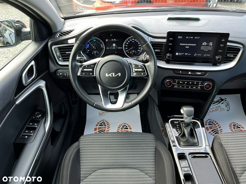 Kia Ceed 1.6 GDI PHEV L DCT - 11