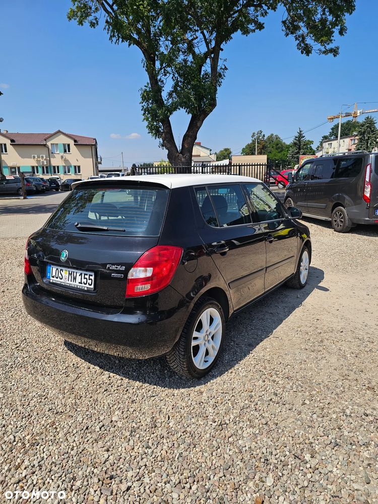 Skoda Fabia 1.2 HTP Cool Colour Edition - 16