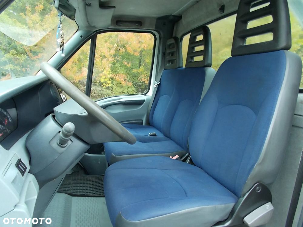 Iveco Daily 35C12 - 13