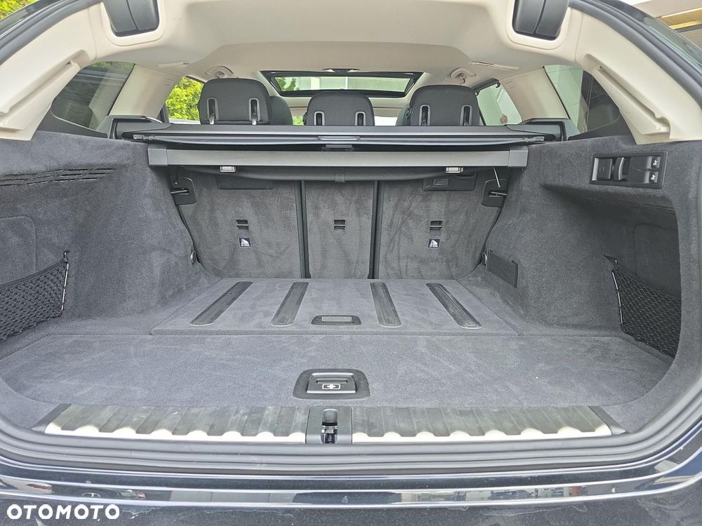 BMW Seria 3 318d - 26