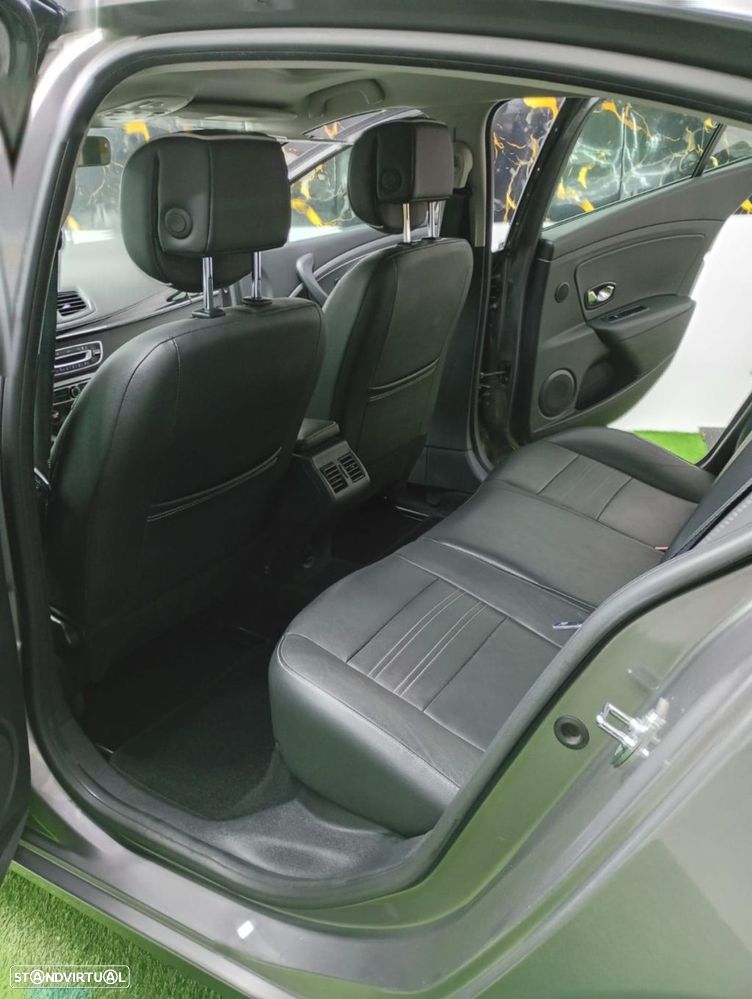 Renault Fluence 1.5 dCi Exclusive - 13