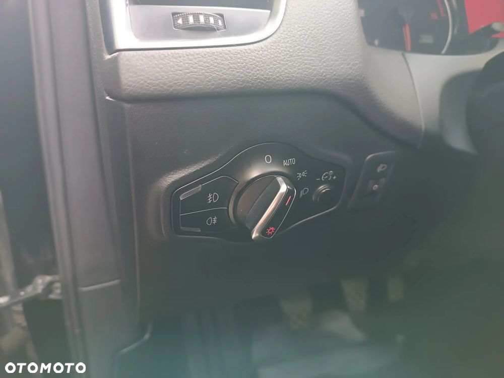 Audi Q5 2.0 TDI Quattro - 11