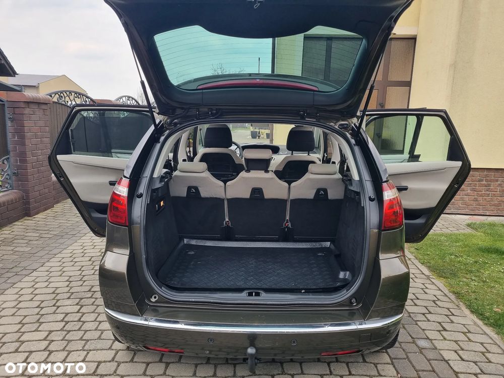 Citroën C4 Picasso e-HDi 110 FAP EGS6 Business Class - 23