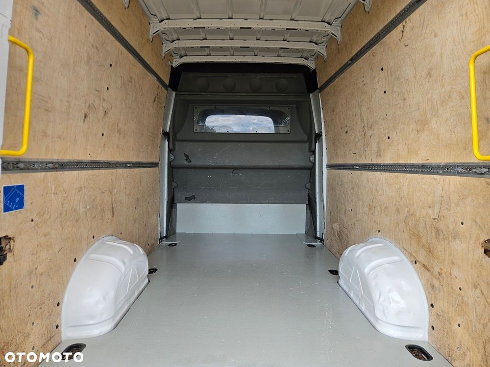 Volkswagen Crafter L4H2 *94900zł NETTO* Brygadówka 7 osób 2.0TDi/140KM - 17
