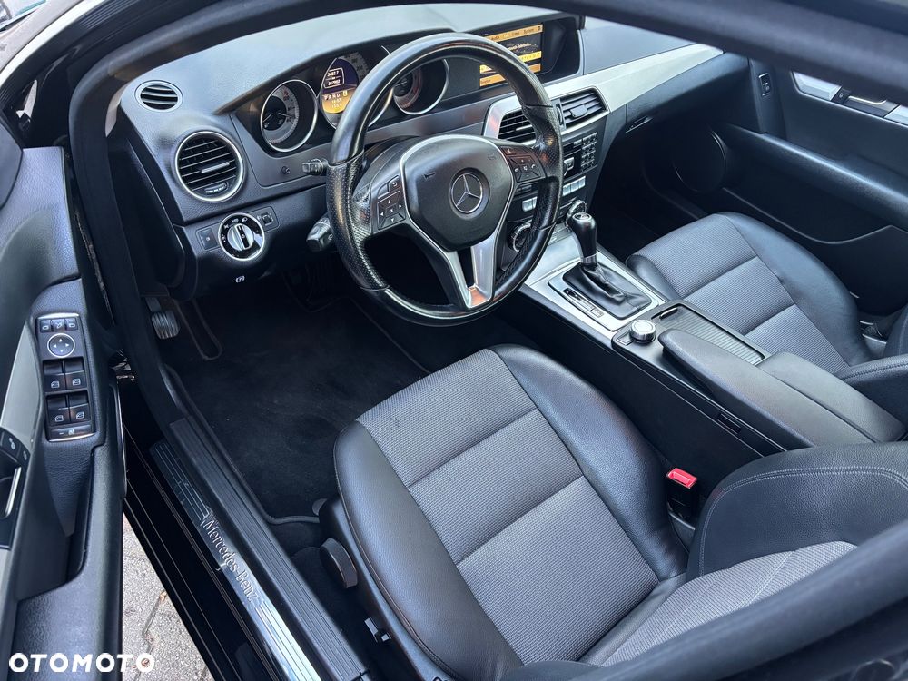Mercedes-Benz Klasa C 220 (BlueTEC) d T 7G-TRONIC Avantgarde - 10