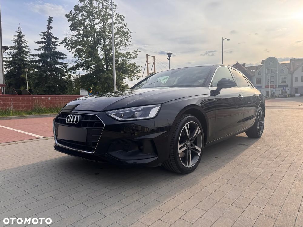 Audi A4 35 TDI S tronic - 1