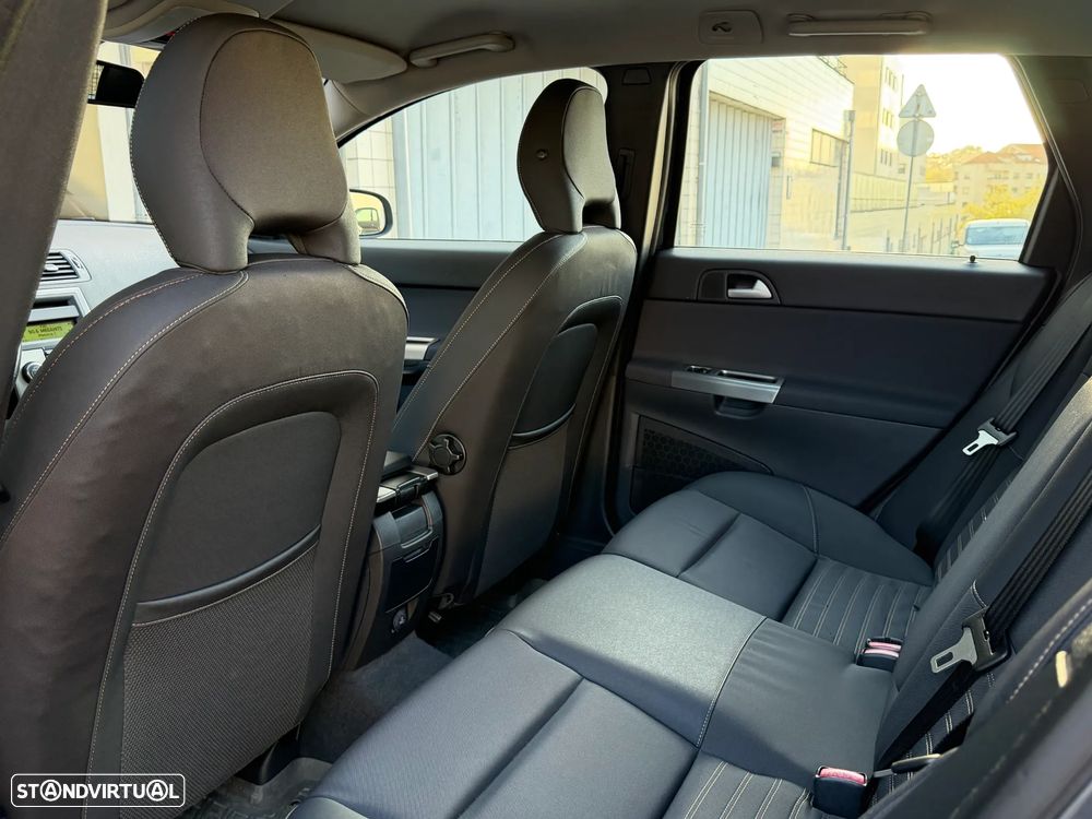 Volvo V50 1.6 D Momentum - 40