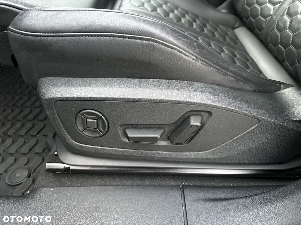 Audi RS Q3 Sportback - 34