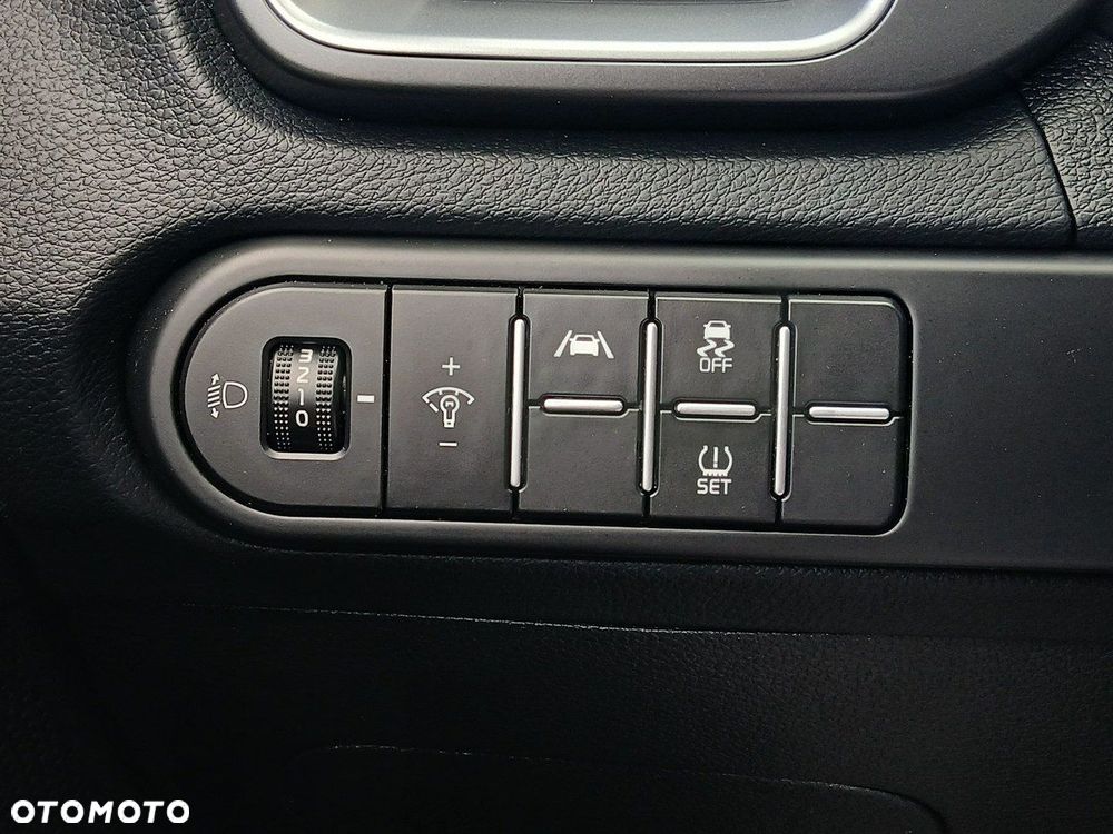 Kia XCeed 1.5 T-GDI M - 29