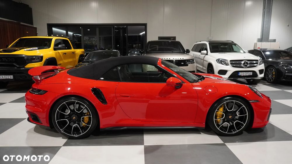 Porsche 911 911Turbo S Cabriolet - 15