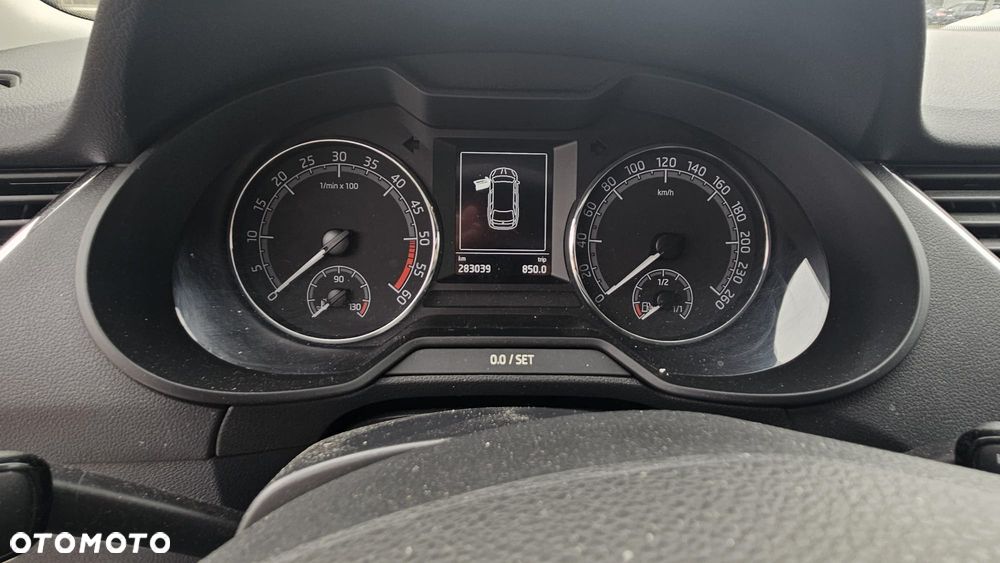 Skoda Octavia 1.6 TDI SCR Ambition - 12