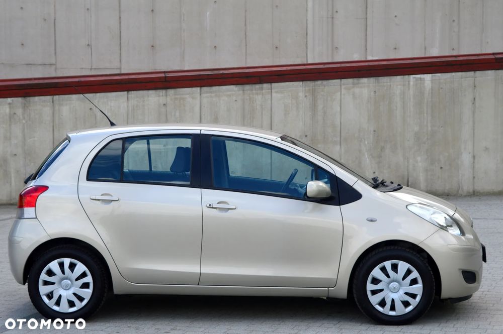 Toyota Yaris 1.33 VVT-i Cool+ - 8