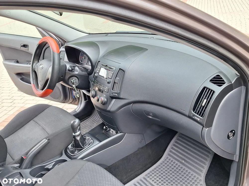 Hyundai i30 1.4 Edition Plus - 22