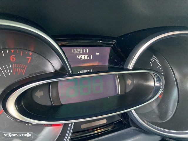 Renault Clio 1.0 TCe Evolution - 31