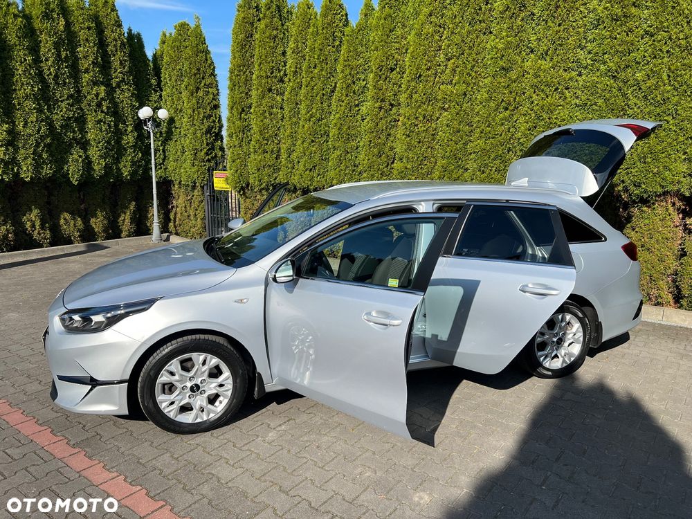 Kia Ceed - 4